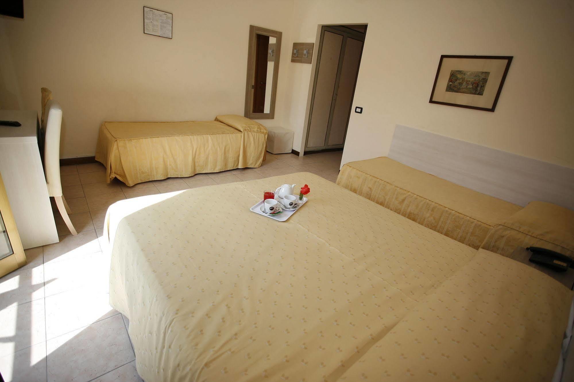 Hotel Adler Milano Dış mekan fotoğraf