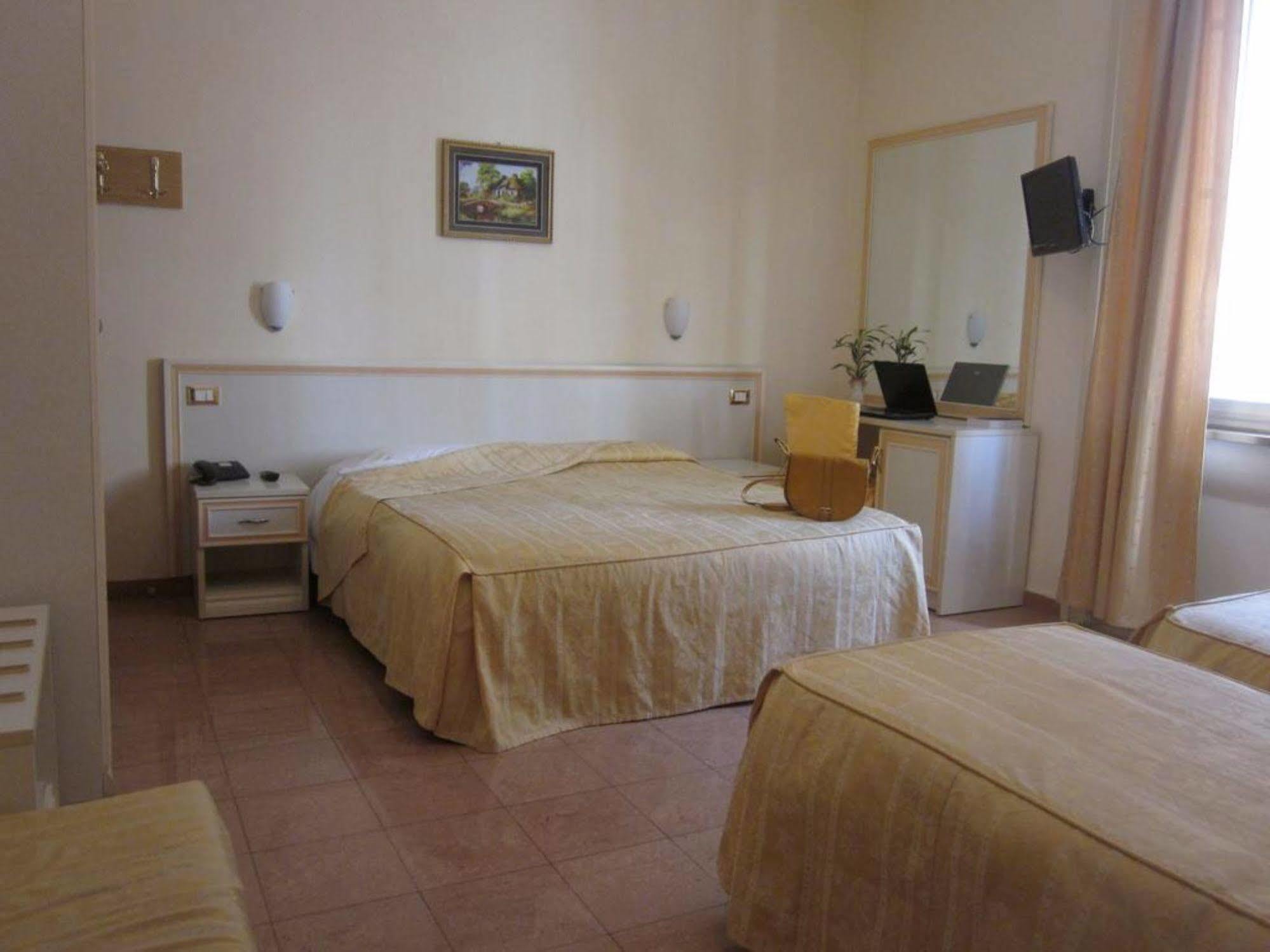 Hotel Adler Milano Dış mekan fotoğraf